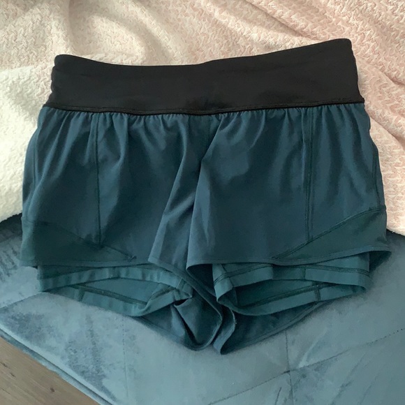 lululemon athletica Pants - Lululemon Hotty Hot Short (Naked 4") Multi Blue/Black